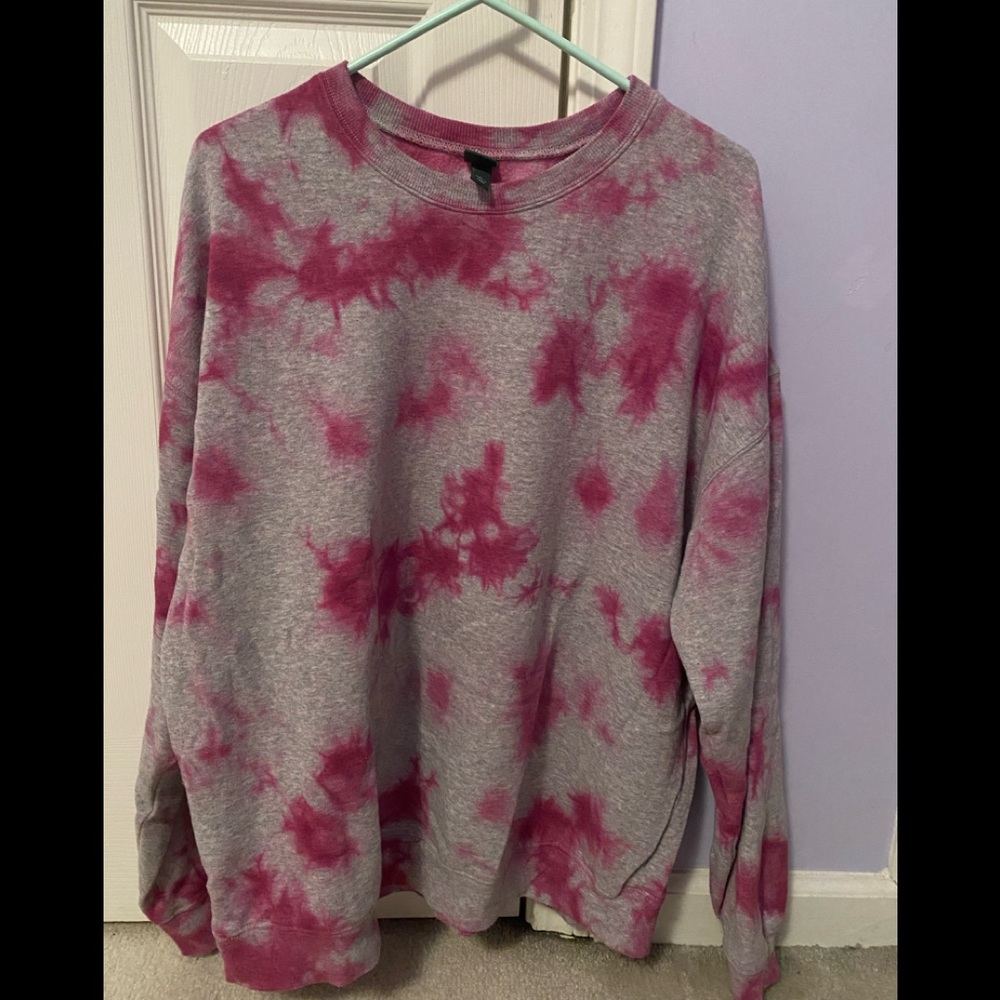 Cute size large fuchsia/gray sweatshirt